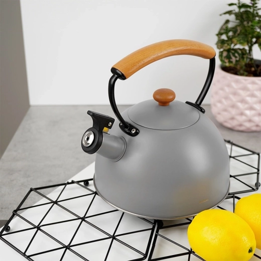 Ergonomska drvena ručka za siguran hvat