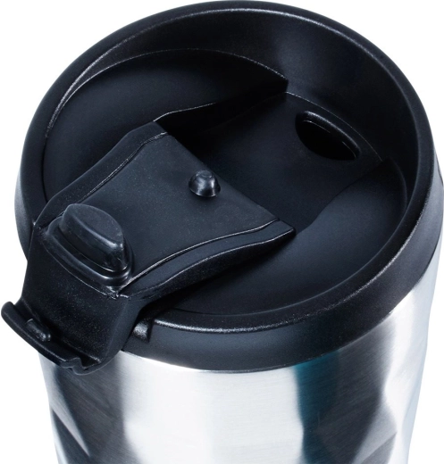 Nepropusni poklopac i sigurno pijenje na putu