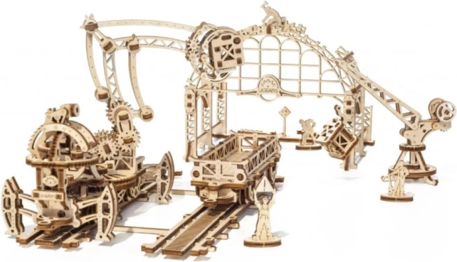 Ugears drveni mehanički puzzle Mechanical Town željezničko pretovarište