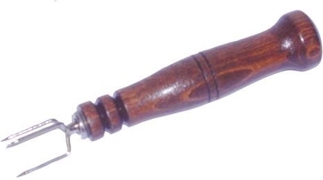 Trokuka od nehrđajućeg čelika s drvenom drškom 14 cm