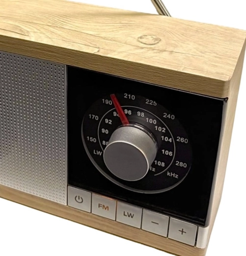 Udobno analogno ugađanje FM i LW