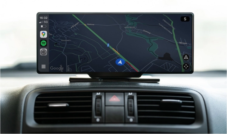 Široki 10,26" IPS dodirni zaslon