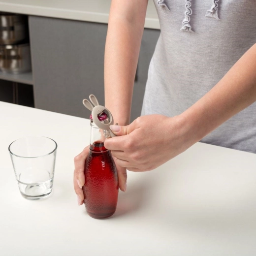 Čvrsti inox, siguran zahvat od silikona