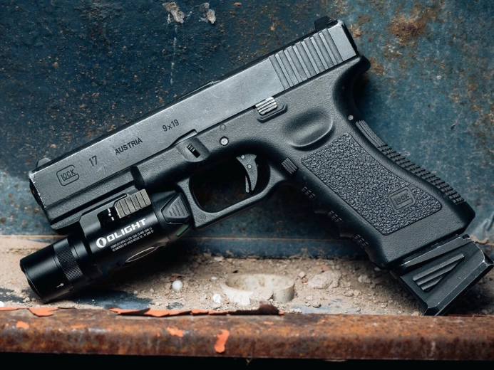 Snažno svjetlo i precizan zeleni laser