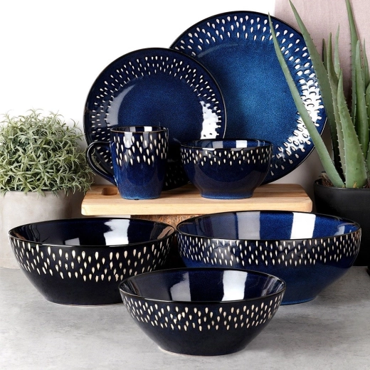 Stilizan dizajn koji se uklapa u vašu kolekciju za stol