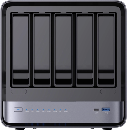 Do 144 TB i fleksibilan RAID sa ZFS-om