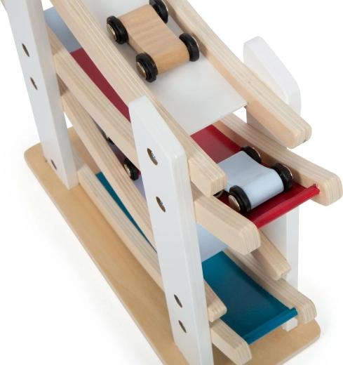 Četiri šarena autića u pakiranju