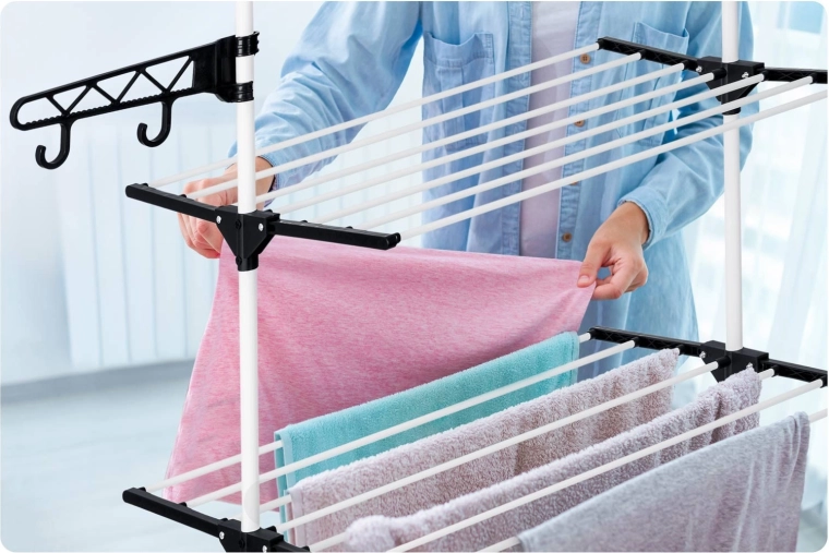 Praktične kukice i sklopiva krila