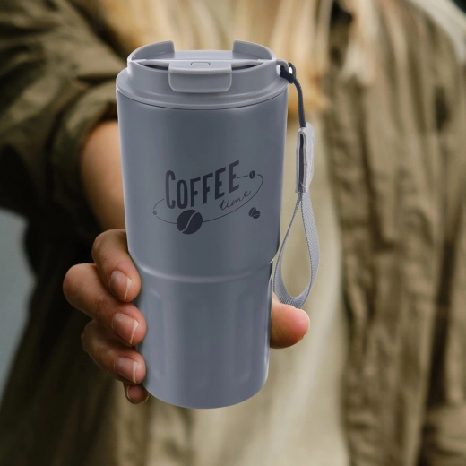 Nepropusni poklopac s osiguračem