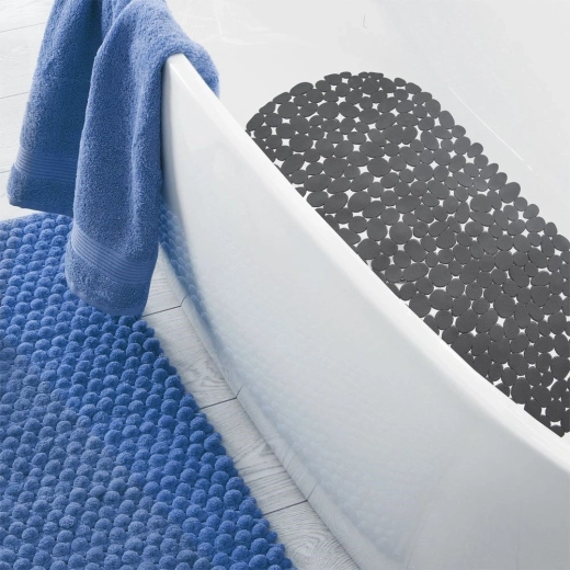 Univerzalan oblik za kadu i tuš