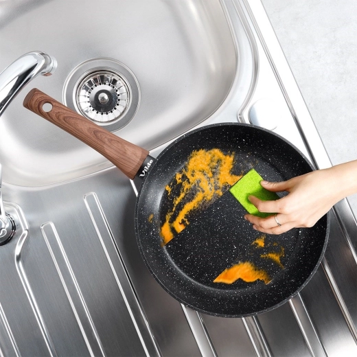 Ergonomska ručka s drvenim dekorom i lako čišćenje