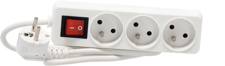 Produžni kabel s prekidačem, 3 utičnice, 1,5 m, bijeli