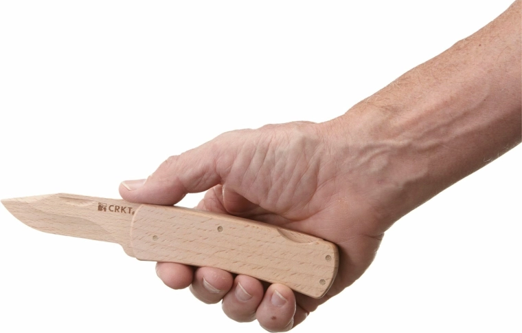 Siguran funkcionalni model sklopivog noža