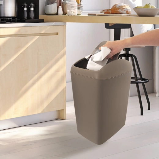 Lagani plastika (UH) i jednostavno održavanje