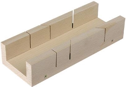 Kutna kutija 250 × 97 × 65 mm za precizno rezanje pod 45° i 90°