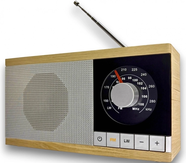 Retro radio Krystyna u drvenoj izvedbi