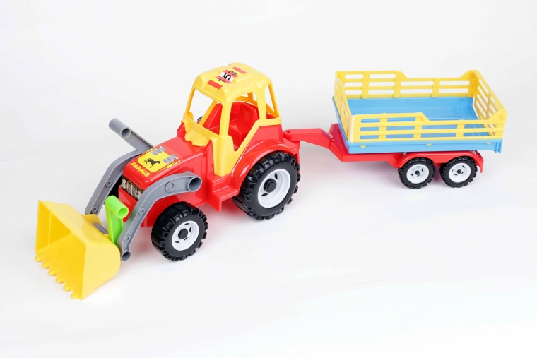 Traktor s utovarivačem i prikolicom - model 084