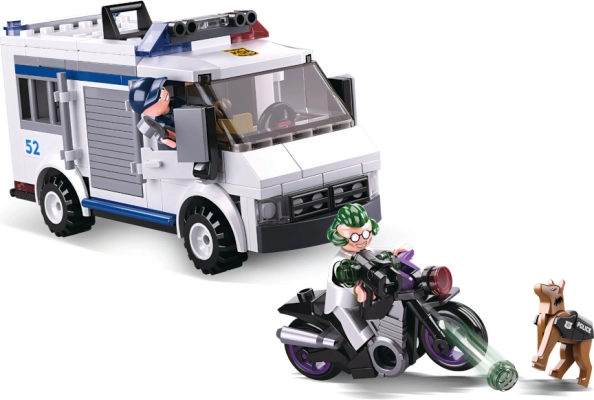 Sluban policija – zatvorsko vozilo i bijeg na motoru