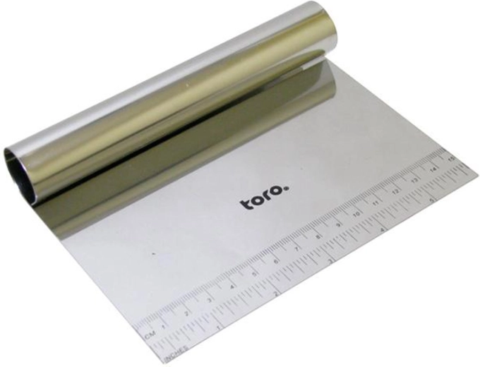 Nehrđajuća kuhinjska lopatica i sjeckalica s mjerilom