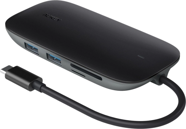 Brzi prijenos podataka i punjenje do 100 W