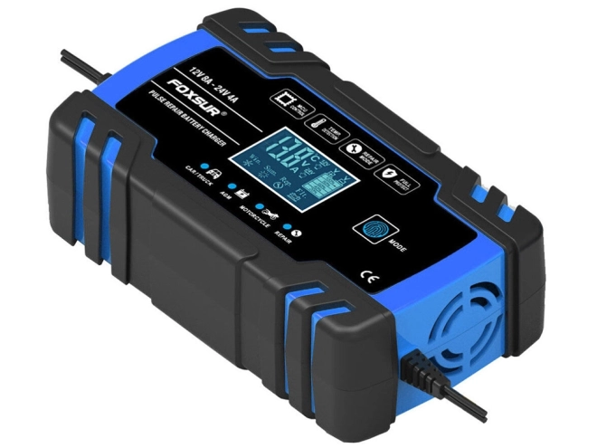 Automatski punjač za auto s funkcijom popravka 12V 24V