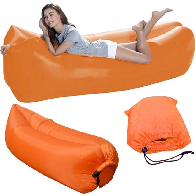 Rastezljiva zračna sofa Lazybag narančasta