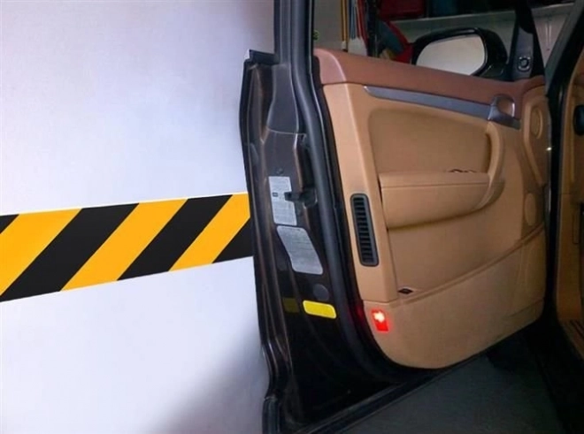 Zaštitnik vrata automobila 50x10x1,5cm
