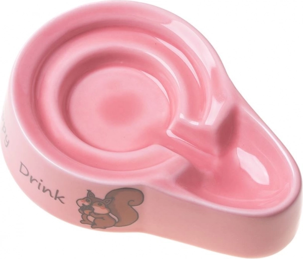 Široka površina za piće blaga prema brkovima