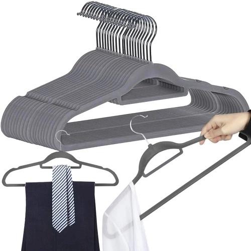 Set od 20 sivih baršunastih vješalica Ruhhy