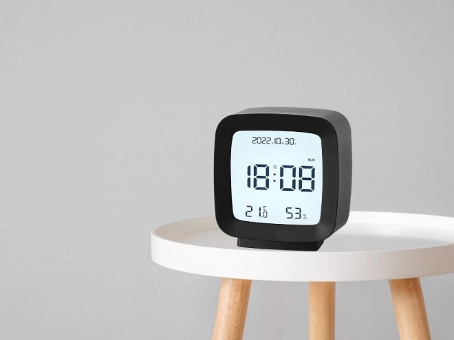 Digitalni budilica s LCD zaslonom i mjerenjem temperature i vlage