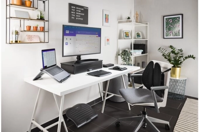 Ergonomska podloga za tipkovnicu Kensington ErgoSoft crna