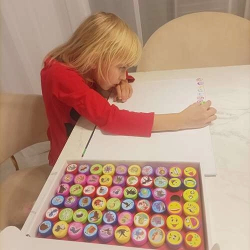 Sada pečata 60 kom.22388