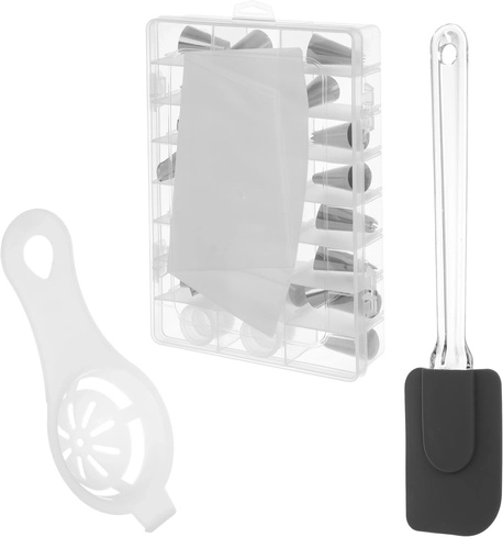 Bogat set dodataka za pečenje i ukrašavanje