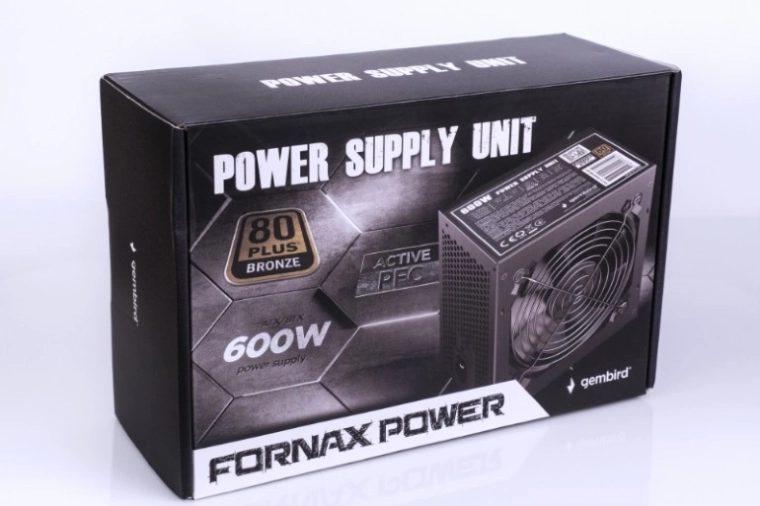 ATX napajanje 600 W 80 Plus Bronze s aktivnim PFC-om i 120 mm ventilatorom