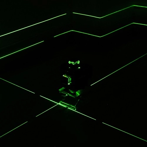 16 linijski laserski nivelir - 360 stupnjeva