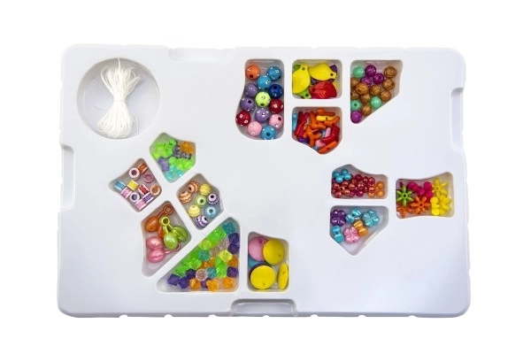 Plastične šarene perle sa uzicom u kutiji 26x17x2cm