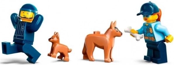 Minifigure, psi i dodaci za priče