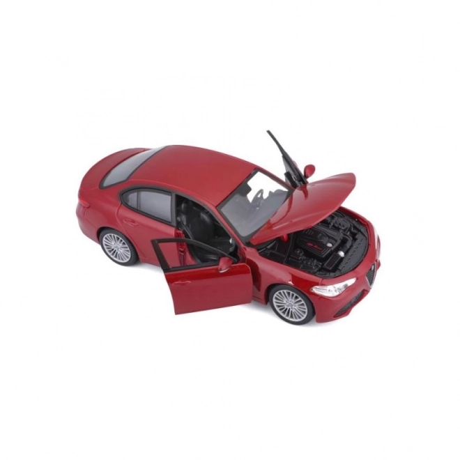 Bburago 1:24 Alfa Romeo Giulia (2016) Metalik crvena 18-21080