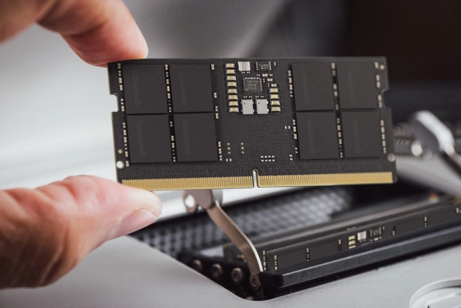 Memorija za prijenosno računalo DDR5 SODIMM 48GB/5600 CL46
