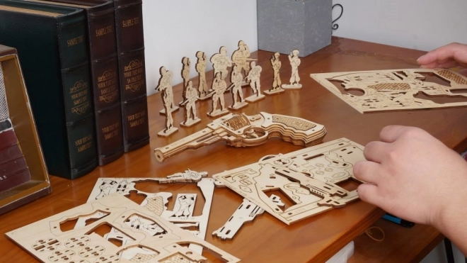 RoboTime 3D drvene mehaničke puzzle Revolver Corsac
