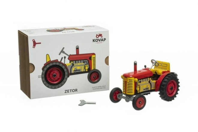 Traktor Zetor crveni na ključ metal 14cm 1:25 u kutiji Kovap
