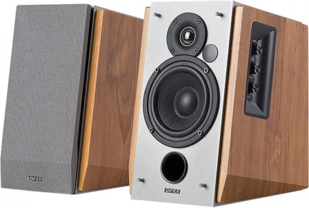 Snaga 60 W RMS s prednjim bassreflexom