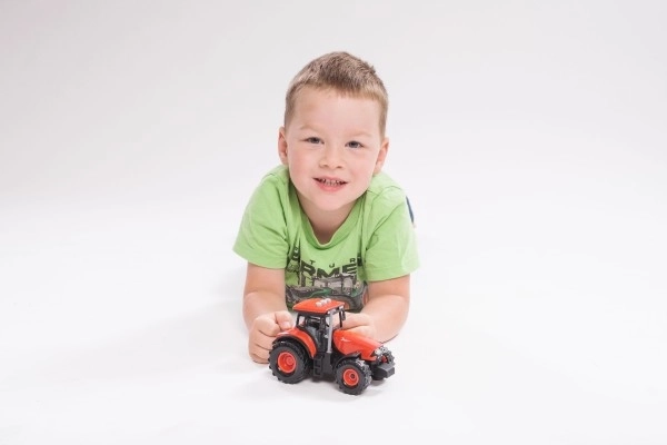 Crveni traktor Zetor na zamašnjak sa zvučnim i svjetlosnim efektima