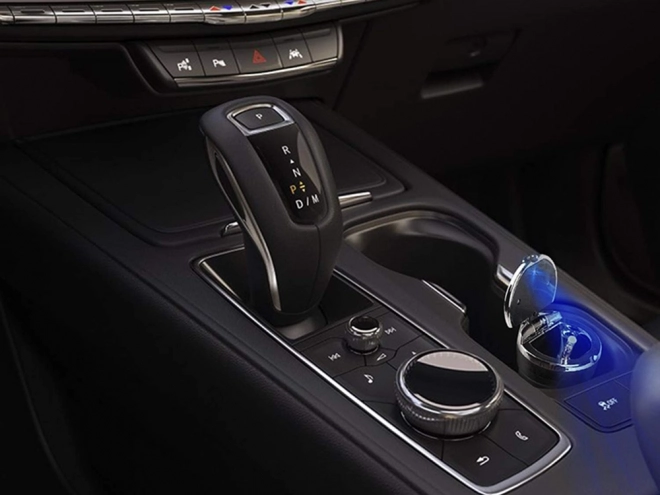 Pepeljara za auto s LED osvjetljenjem