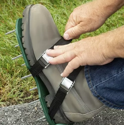 Prozračivač travnjaka s kopčom Gardlov 20704