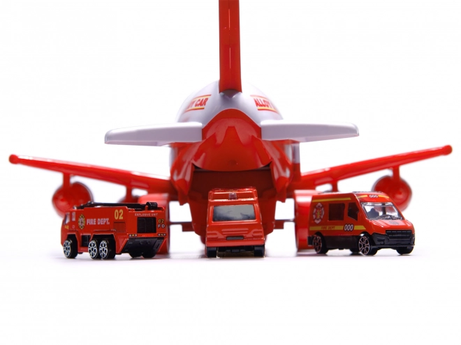 Vatrogasni teretni avion s automobilima