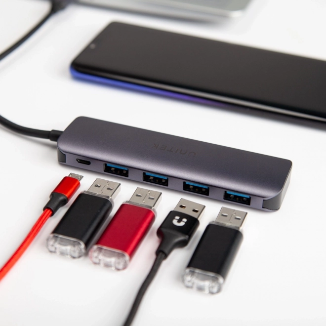 USB hub 4x USB 3.1 Gen1 mikroUSB napajanje