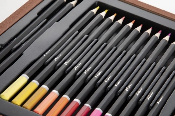 Set za slikanje - Art box kreativni set od 103 komada u drvenom kovčegu u kutiji 39x27x9 cm
