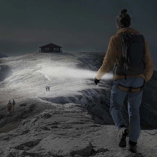 Snaga 1000 lm i domet do 270 m