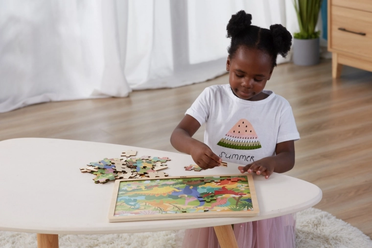 Stabilan drveni okvir za lako slaganje